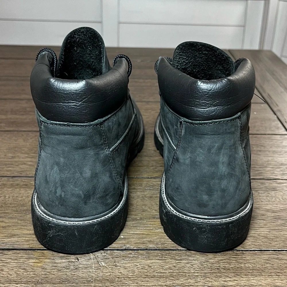 Timberland Nubuck Chukka Boots Black Boys / Men’s 7 Rugged Outdoor Gorpcore Edgy